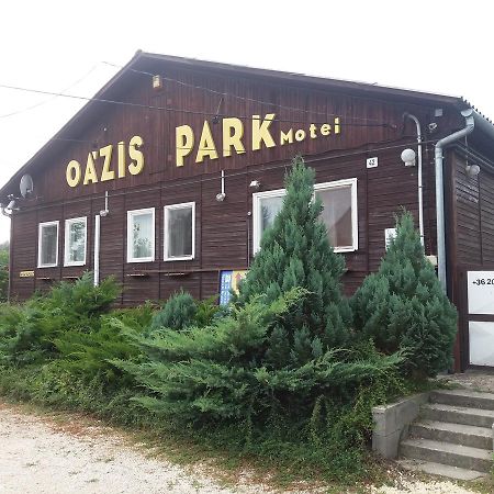 Oazis Park Motel Ráckeve Exterior foto